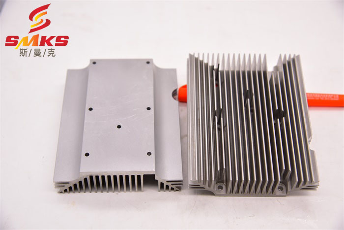  磨粒流<a href='http://yuncfy.cn' target='_blank'><u>微孔拋光機(jī)</u></a>